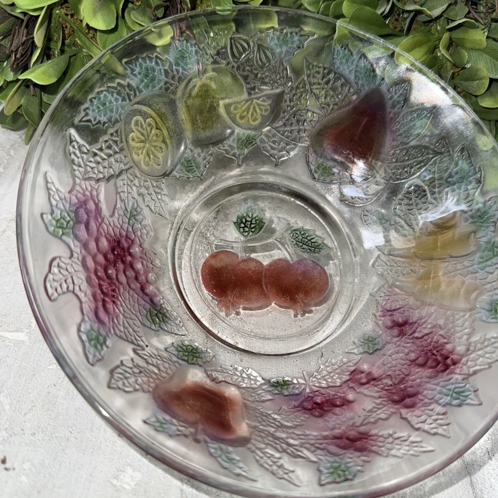 Firna Clear Embossed Multi-Colored Fruit Vegetable Design Glass Bowl - Picture 2 of 6